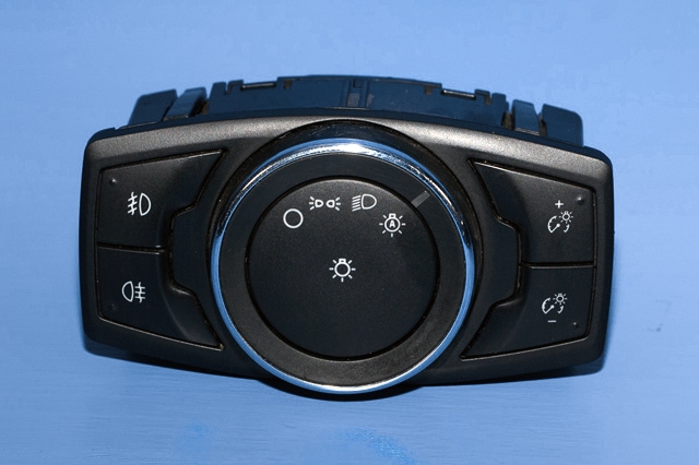 Bryter lys til Ford Mondeo, 2014-2019 (Type V, Fase 1)  (FORD|DG9T-13D061-FCW)