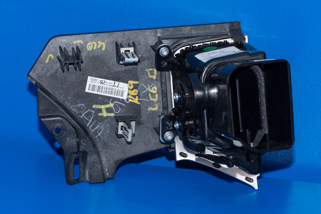 Dashbord friskluftdyse til Tesla Model S 2013-2016 (Fase 1)
