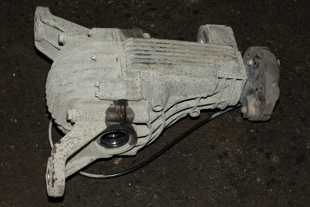 Kardang klokke bak til Mercedes GL 2006-2012 (X164) (X164) (MERCEDES|A 164 350 03 14|)