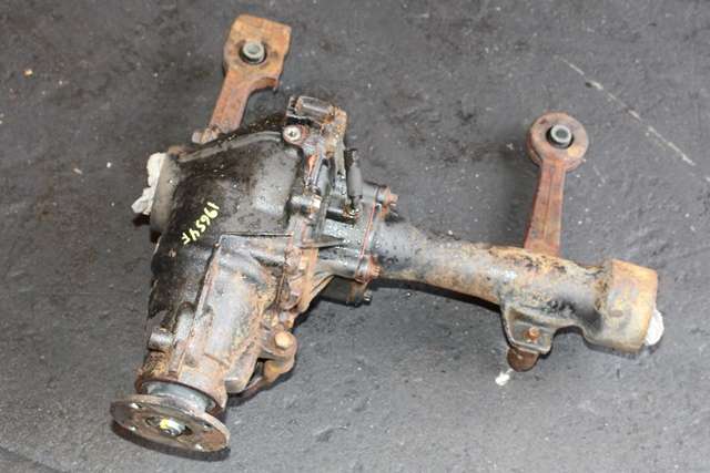 Kardang klokke foran til Toyota Land Cruiser 150, 2010-2013 (Fase 1)  