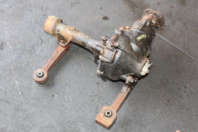 Kardang klokke foran til Toyota Land Cruiser 150 2010-2013 (Fase 1)  