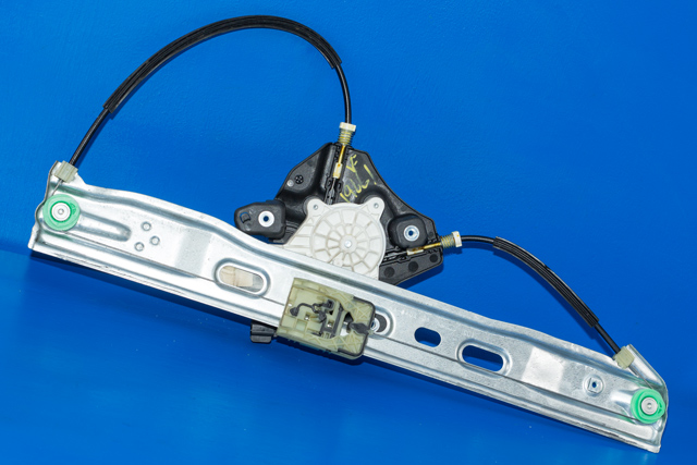 Ruteheis venstre foran til Ford Transit Connect 2013-2018 Type II, Fase 1  (FORD|DT11-V23201-BD|)