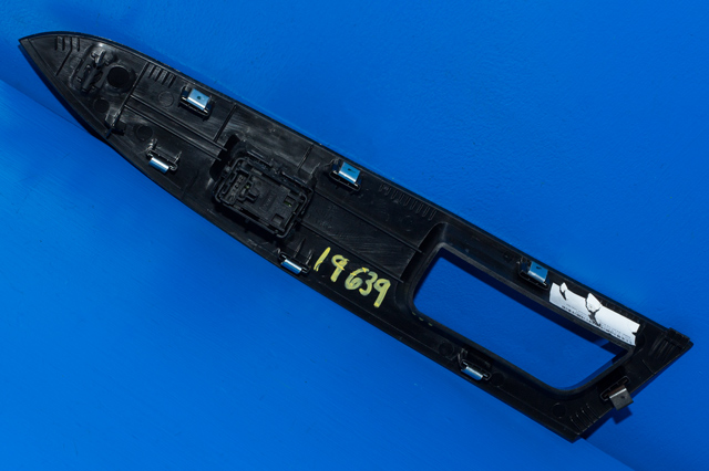 Bryter ruteheis til Ford Mondeo 2014-2019 (Type V, Fase 1)  (FORD|DS73-14A563-J|)