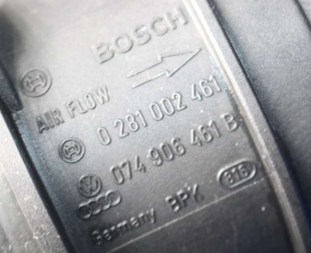 Luftmengde/luftmassemåler til Mitsubishi Outlander 2007-2010 (Type II, Fase 1)  (BOSCH|0 281 002 461|074 906 461 B|)