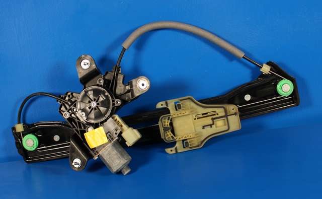 Ruteheis høyre bak til Ford Mondeo, 2014-2019 (Type V, Fase 1)  (FORD|DS73-F27000-BE)