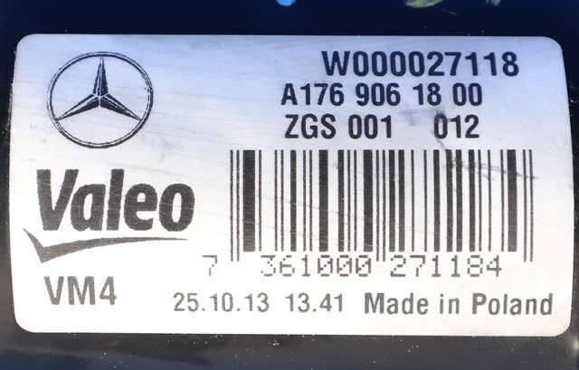 Viskermotor frontrute komplett m/overføring til Mercedes A-Klasse 2012-2018 (W176) (W176) (MERCEDES|A 176 906 18 00|)
