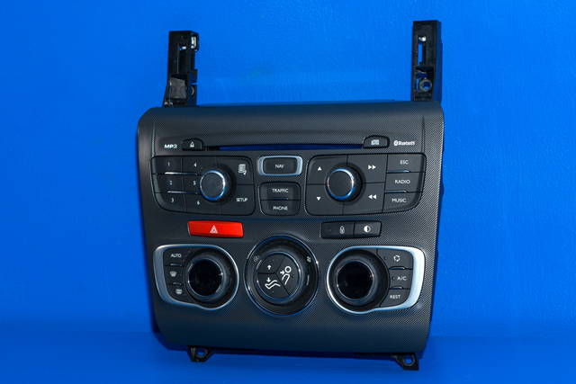 Bilstereo navigasjon betjeningspanel til Citroën C4 2011-2017 (Type II) (CITROEN|96 660275 77|)
