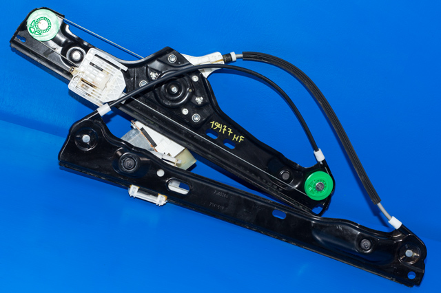 Ruteheis høyre foran til BMW 3-Serie 2005-2011 (E90/E91/E92/E93) (E90/E91/E92/E93) (BMW|6 927 028|)