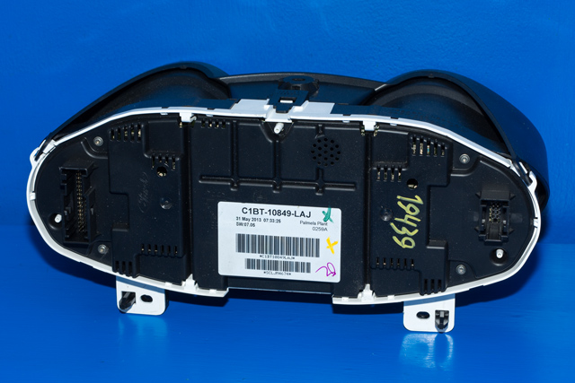 Instrumentpanel til Ford Fiesta 2013-2017 (Type VI, Fase 2) (FORD|C1BT-10849-LAJ|)