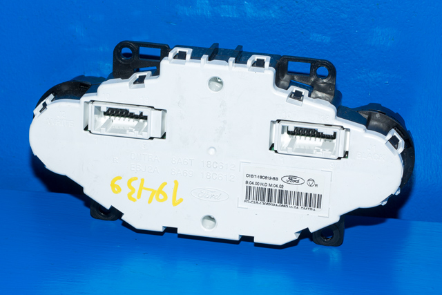 Varmeapparat betjening til Ford Fiesta 2013-2017 (Type VI, Fase 2)  (FORD|C1BT-18C612-BB|)