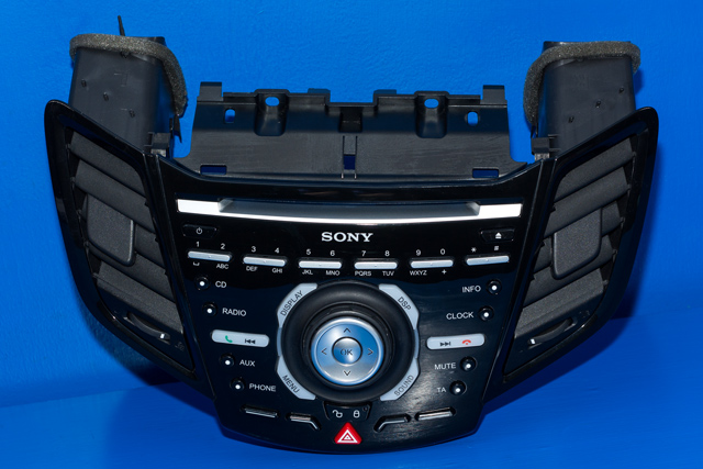 Bilstereo betjeningspanel til Ford Fiesta 2013-2017 (Type VI, Fase 2) (FORD|C1BT-18K811-SA|)