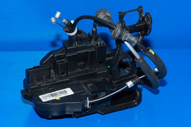Låsekasse venstre foran til Hyundai Santa Fe 2006-2009 (Type II, Fase 1)  (HYUNDAI|81310-2B020|)