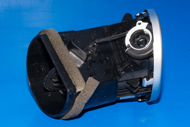 Dashbord friskluftdyse venstre til Mercedes GL 2006-2012 (X164) (X164)