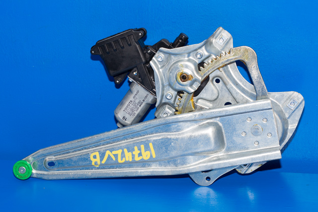 Ruteheis venstre bak til Toyota Auris 2013-2015 (Type II, Fase 1) (TOYOTA|85710-02450-B|)