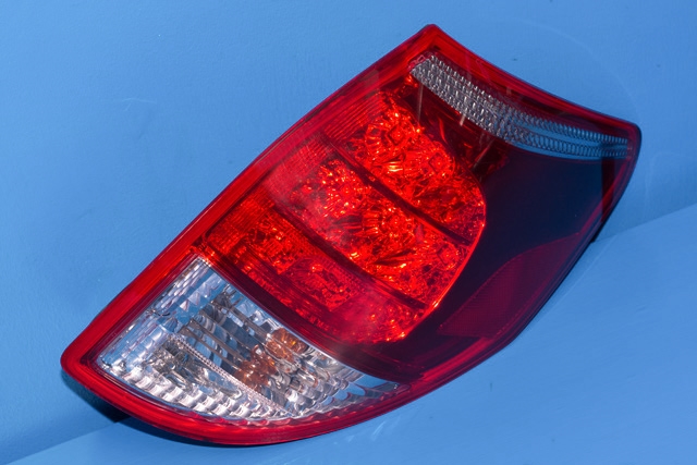 Baklykt høyre til Toyota RAV4 2006-2009 (Type III, Fase 1)