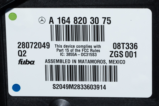 Antenne navigasjon til Mercedes GL 2006-2012 (X164) (X164) (MERCEDES|A 164 820 30 75|)