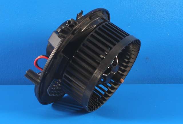Varmeapparat motor til VW Passat, 2015-2019 (Fase 1) (B8) (B8) (VAG|3Q1 819 021 A)