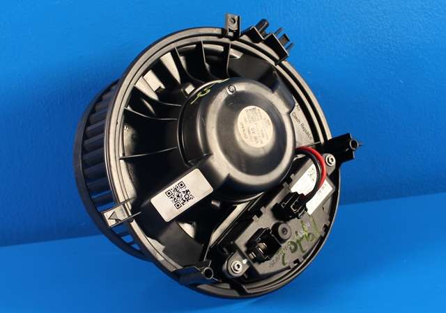Varmeapparat motor til VW Passat 2015-2019 (Fase 1) (B8) (B8) (VAG|3Q1 819 021 A|)
