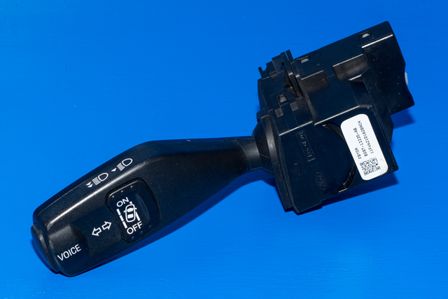 Bryter blink til Ford Mondeo, 2011-2014 (Type IV, Fase 2)  (FORD|BG9T-13335-AB)