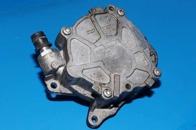 Vakuumpumpe til VW Passat, 2011-2015 (B7) (B7) (VAG|03L 145 100 F)