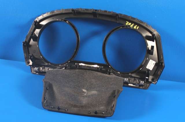 Dashbord diverse til VW Passat 2015-2019 (Fase 1) (B8) (B8) (VAG|3G1 858 366 A|)