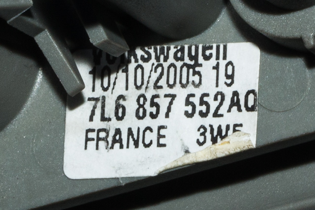 Solskjerm høyre til VW Touareg 2003-2007 (Type I, Fase 1)  (VAG|7L6 857 552 AQ|)