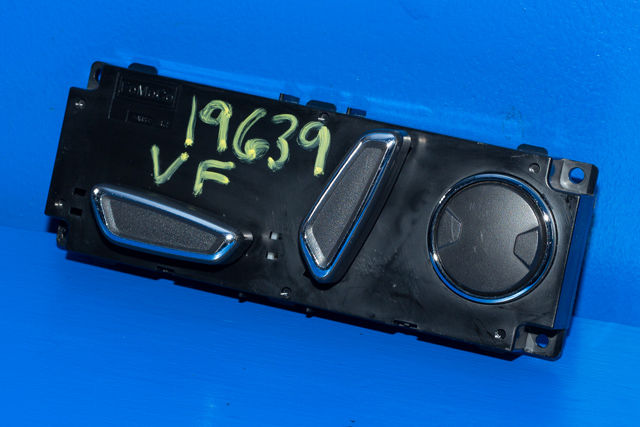 Bryterpanel førersete til Ford Mondeo, 2014-2019 (Type V, Fase 1)  (FORD|DG9T-14A709-AD)