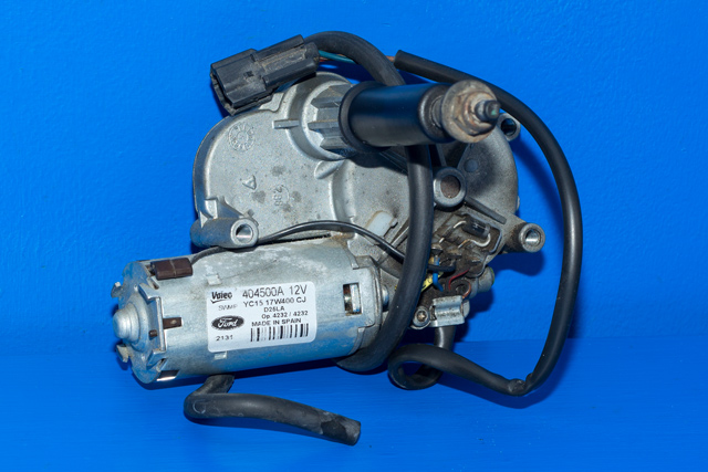 Viskermotor bakrute venstre til Ford Transit, 2006-2013 (VALEO|404.500-A)