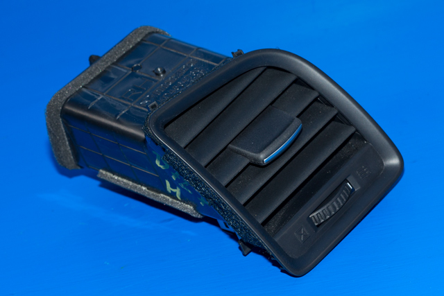 Dashbord friskluftdyse høyre til Mazda CX-5, 2012-2017 (Type I)