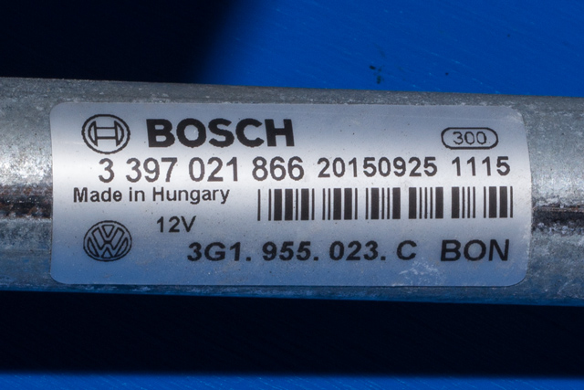 Viskermotor frontrute komplett m/overføring til VW Passat 2015-2019 (Fase 1) (B8) (B8) (VAG|3G1 955 023 C|3G1 955 119 A|)