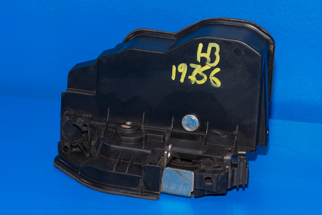 Låsekasse høyre bak til BMW X3 2007-2010 (Fase 2) (E83) (E83) (BMW|7 202 148|)