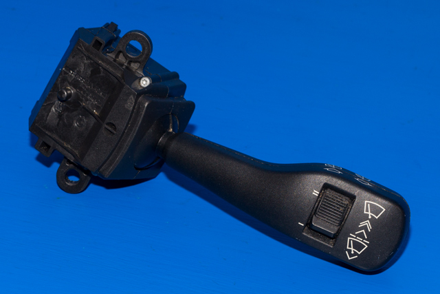 Bryter visker til BMW X3, 2007-2010 (Fase 2) (E83) (E83) (LUK|01 2040 20-14)