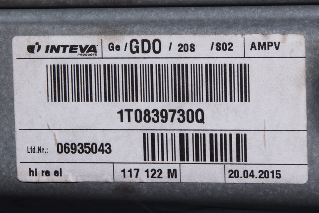 Ruteheis høyre bak til VW Touran 2010-2015 (Type I, Fase 3)  (VAG|1T0 839 730 Q|)