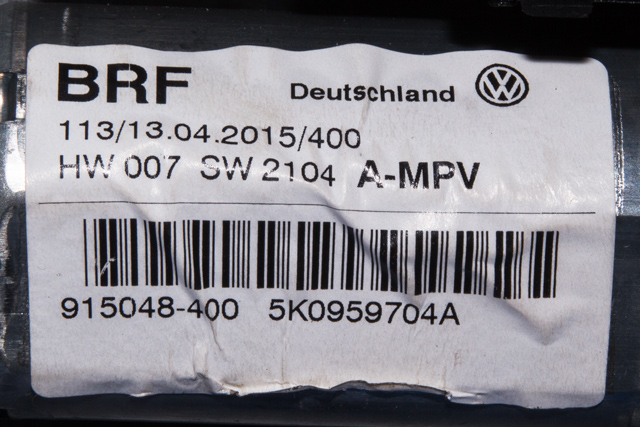 Ruteheis høyre bak til VW Touran 2010-2015 (Type I, Fase 3)  (VAG|1T0 839 730 Q|)