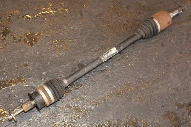 Drivaksel høyre bak, diesel/automat til Volvo XC60, 2008-2013 (Type I, Fase 1)  