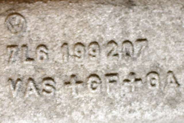 Travers foran tverrgående til VW Touareg 2003-2007 (Type I, Fase 1) (VAG|7L6 199 207|)