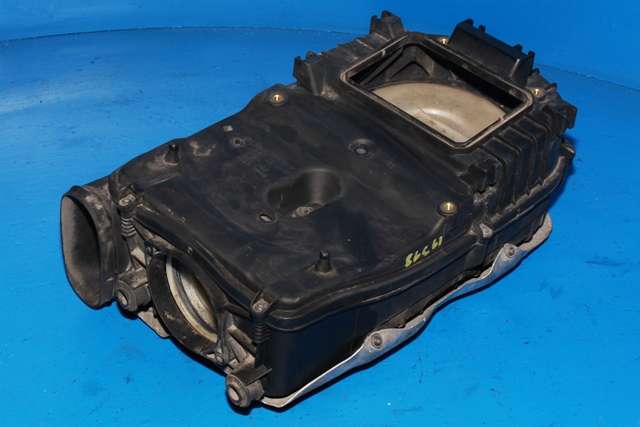 Luftfilterboks til Mercedes E-Klasse 2009-2013 (Fase 1) (W212) (W212) (MERCES|A 651 094 08 06|)