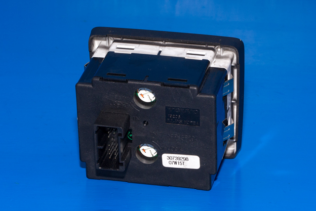 Bryter lys til Volvo V50 2007-2012 (Fase 2)  (VOLVO|30739298|)