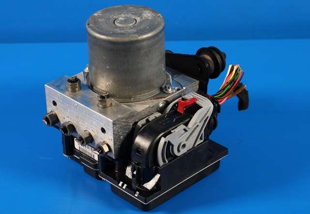 ABS sentral til Audi A4, 2007-2014 (Type IV) (B8) (B8) (VAG|8K0 614 517 GF)