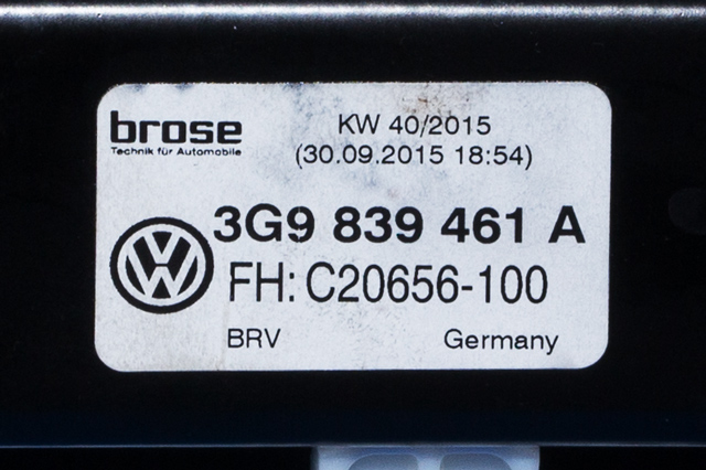 Ruteheis venstre bak til VW Passat 2015-2019 (Fase 1) (B8) (B8) (VAG|5Q4 959 802 D|)