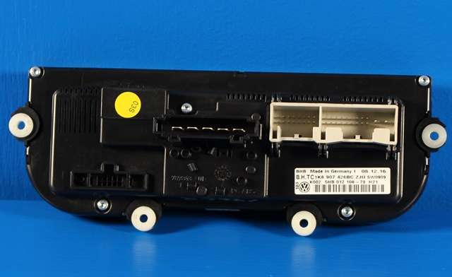 Varmeapparat betjening til VW Caddy 2015-2020 (Type III, Fase 3)  (HELLA|5HB 012 108-79|1K8 907 426 BC|)