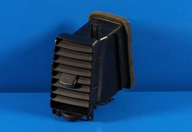 Dashbord friskluftdyse til Nissan Pathfinder, 2010-2014 (Fase 2) (R51) (R51)