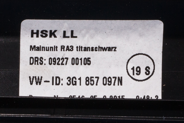 Hanskerom til VW Passat 2015-2019 (Fase 1) (B8) (B8) (VAG|3G1 857 097 N|)