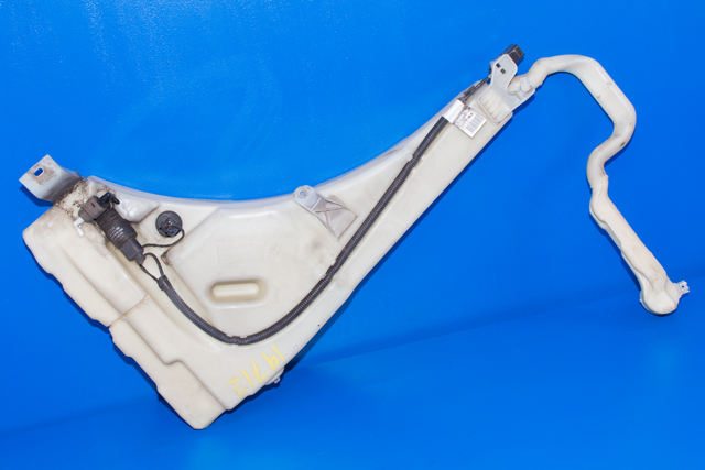 Spylertank foran til Porsche Cayenne 2002-2006 (Fase 1) (9PA) (9PA) (VAG|7L0 955 453 D/E|)