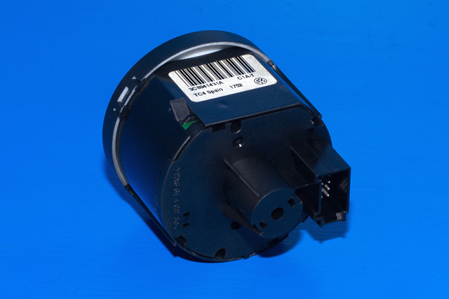 Bryter lys til VW Passat 2011-2015 (B7) (B7) (VAG|3C8 941 431 A|)