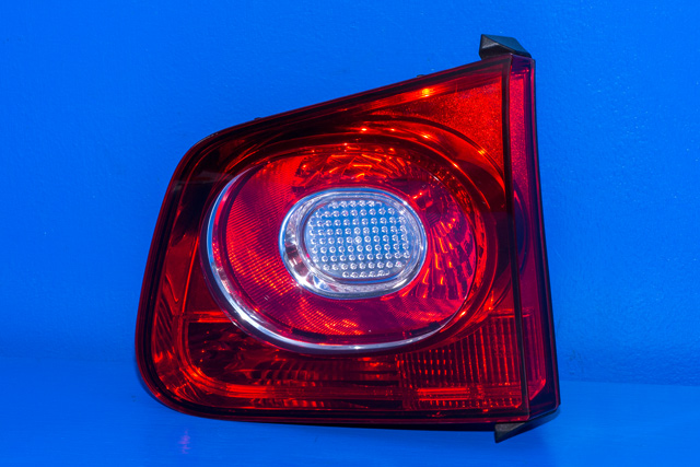 Baklykt høyre indre til VW Tiguan 2007-2011 (Type I, Fase 1) (VAG|5N0 945 094 B|)