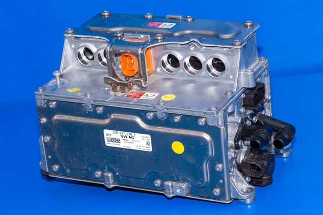 Inverter hybrid til VW Passat, 2015-2019 (Fase 1) (B8) (B8) (VAG|3G0 907 070 B)