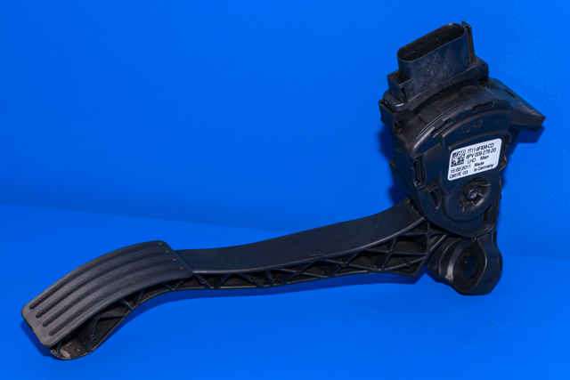 Pedal gass til Ford Transit Connect 2009-2013 (Type I, Fase 2) (HELLA|6PV 009 276-20|7T11-9F836-CD|)