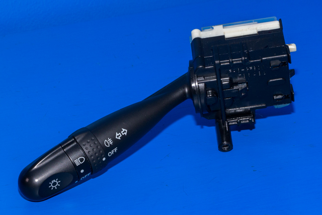 Bryter blink til Suzuki Swift, 2005-2010  