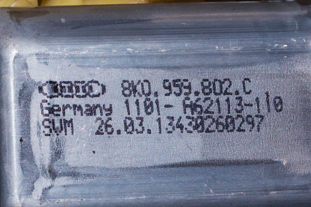 Ruteheis høyre til Audi A1 2010-2014 (Type I, Fase 1) (VAG|8K0 959 802 C|)